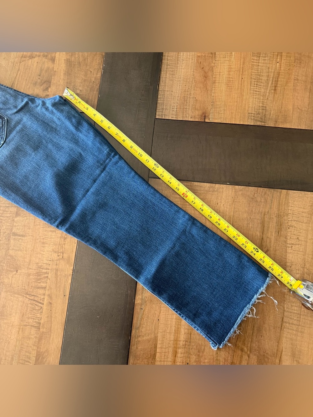 MOTHER High Waisted Rascal Sneak Fray - Picture 8 of 8